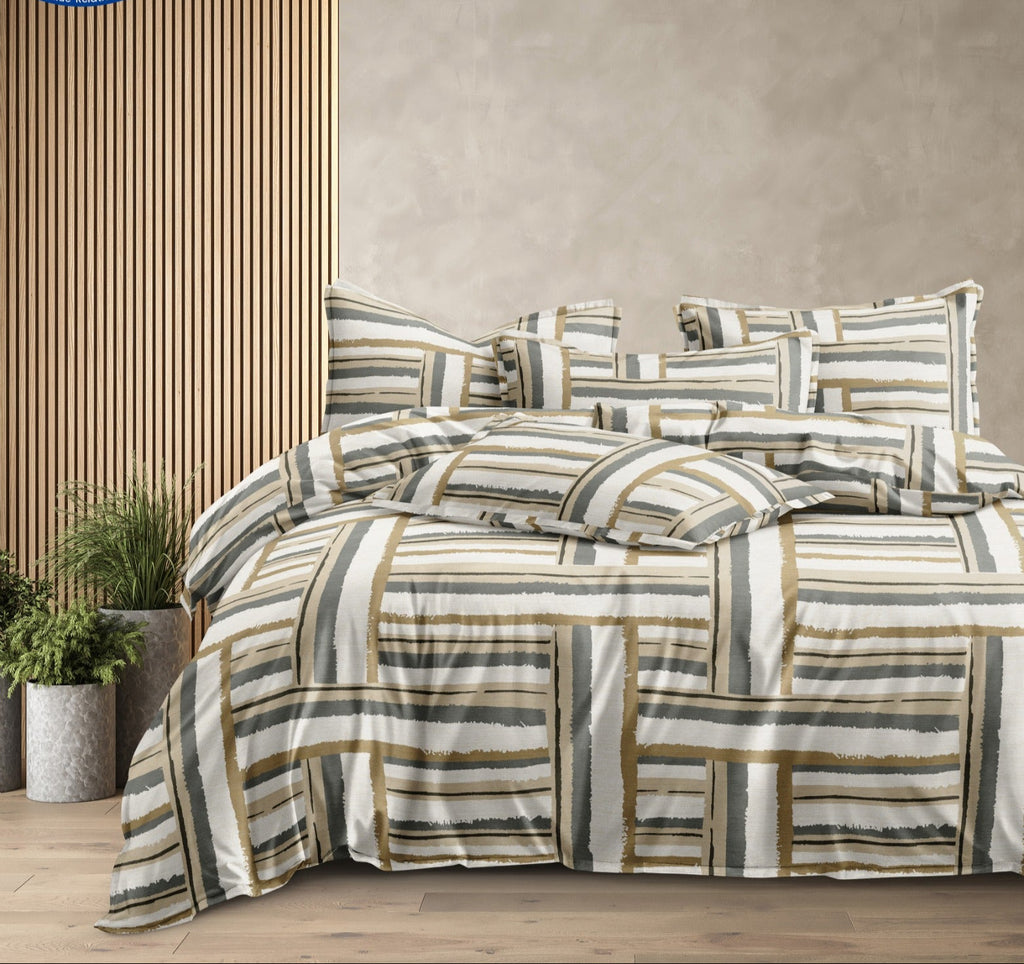 Soft Ac Comforter Set Urban Grid ( 4 pc Set,King size)